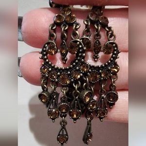 Chandelier earrings